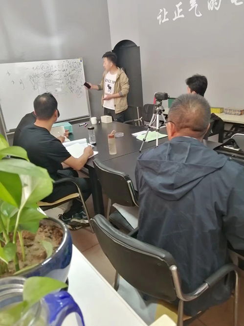 金秋九月，電池技術(shù)交流學(xué)習(xí)班盛大啟航